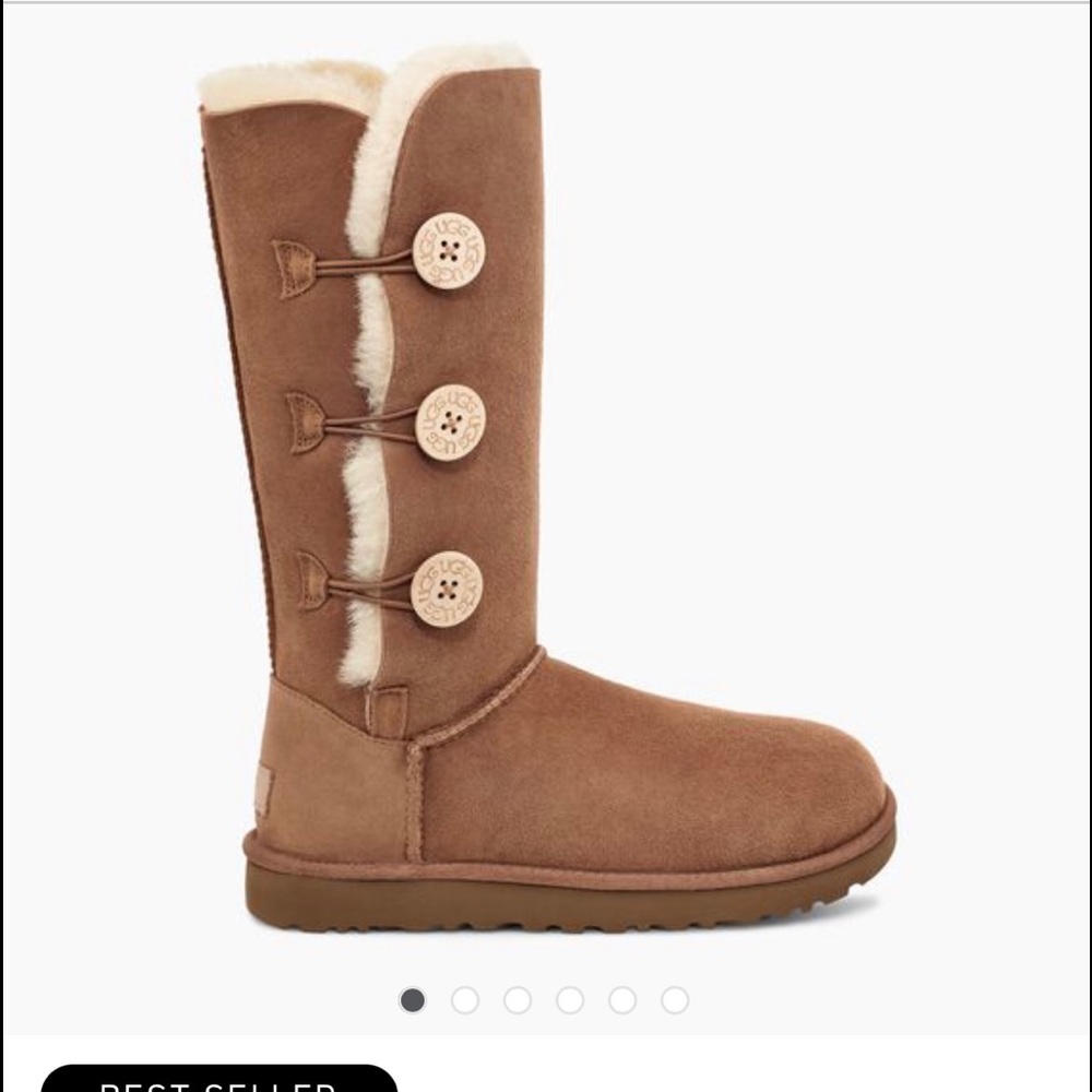 UGGS BAILEY BUTTON TRIPLET II BOOT size 6 chestnut color